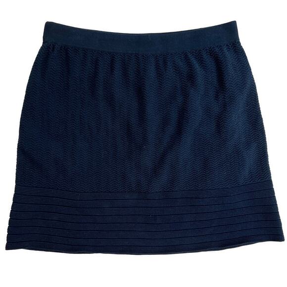 CAbi Ribbed Chevron Knit Navy Blue A-Line Sweater Skirt Size L - Picture 4 of 9
